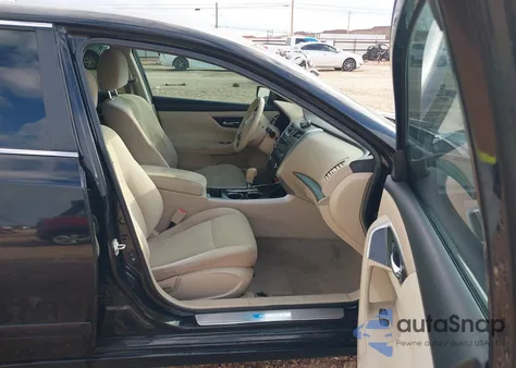 2014 Nissan Altima 2.5 S из США, поврежденный, VIN 1N4AL3AP4EN251421